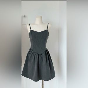 [New] Mini dress. Charcoal grey